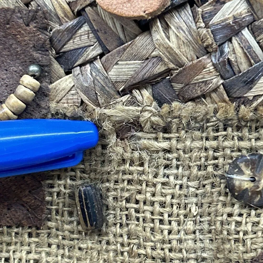 African Style Wicker Hand Bag Purse - With‎ Animal Decor